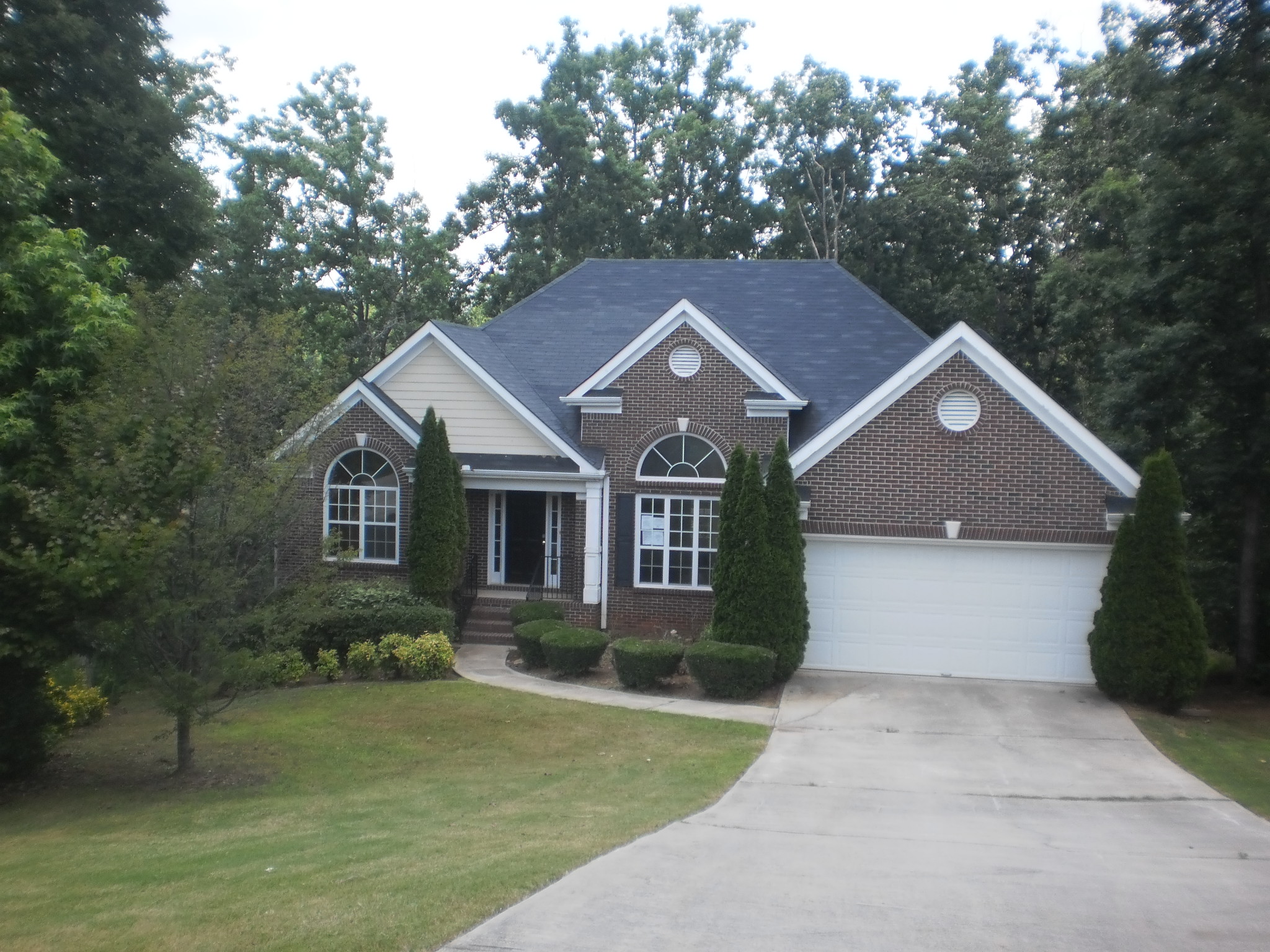 105 Ivey Way