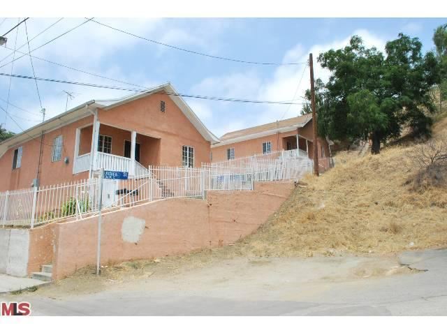2500 Lincoln Park Ave 3621 3625 Altura St