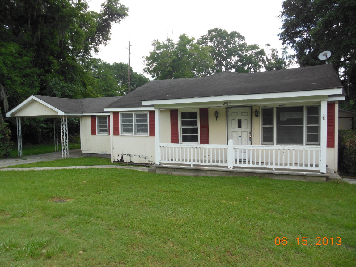 4517 Old Louisville Rd