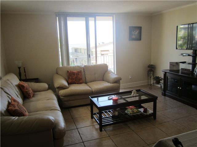 1801 S TREASURE DR # 317