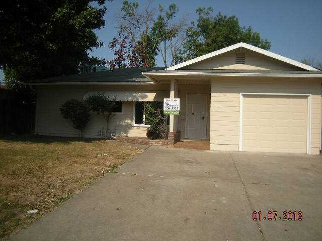 5609 Layton Dr