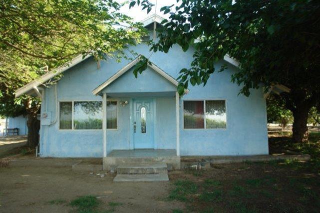 4671 W Dinuba Ave