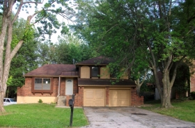 708 NW Stratford Place