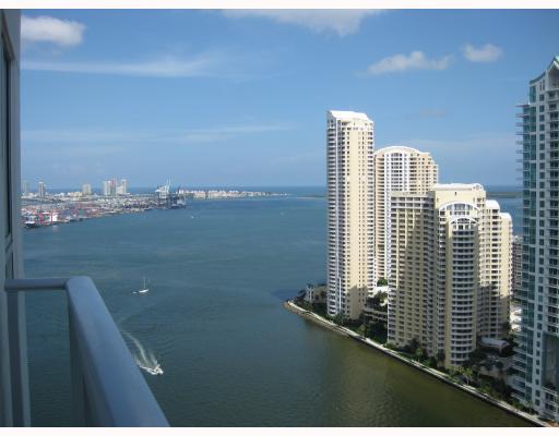 300 S BISCAYNE BL # T-2706