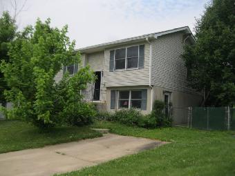 306 E Village Rd