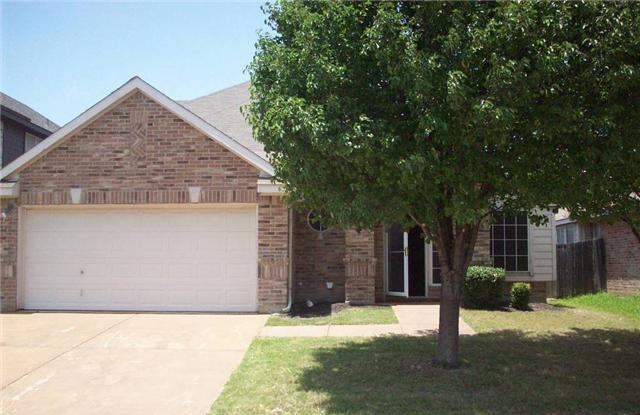 625 Oak Hollow Trail
