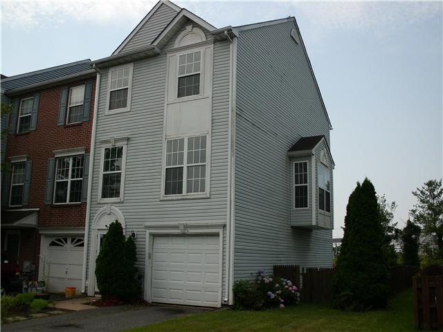 32 Buttonbush Court