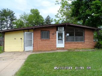 6121 Sunny Lane