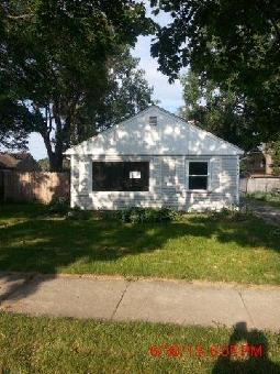 14613 Sawyer Ave