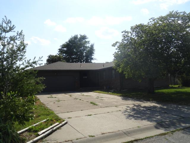 2752 Bret Ave