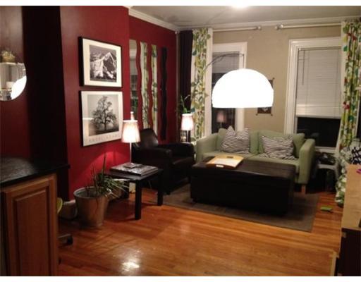 8 Beckler St #2