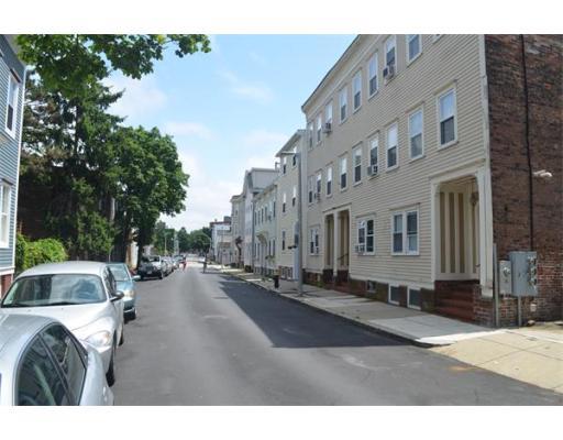 131 W 8Th St #2
