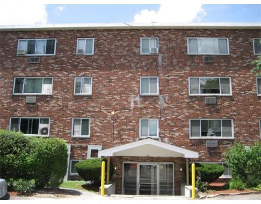 20 Radcliffe Rd #409