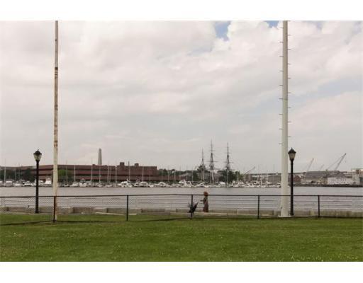 544 Commercial St #8