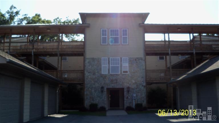 1611 Bluffside Dr Unit 302
