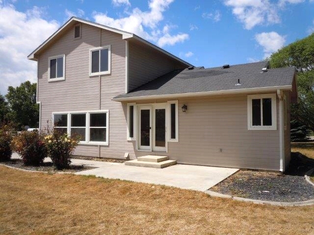 906 N 52nd Street