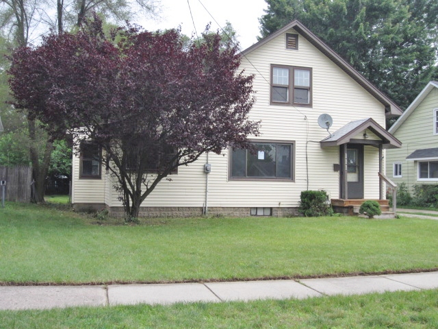 111 Freedom St SE