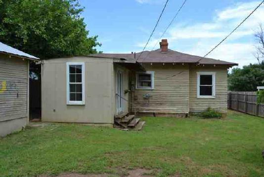 704 NW 35th Street