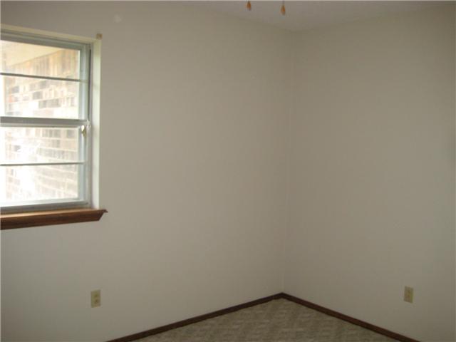308 W Hasting Ave