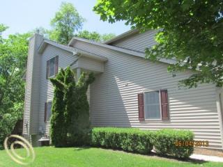 264 Stratford Ln