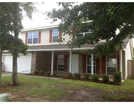 3610 Reeves Ln