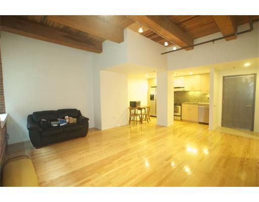 9 W Broadway #213