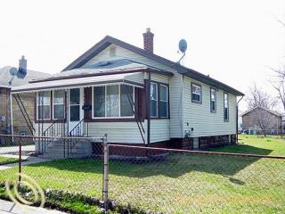 388 S Edith St