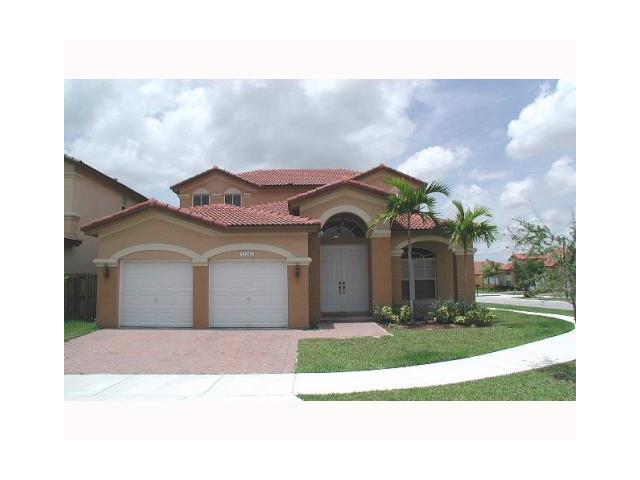 11245 NW 78 ST