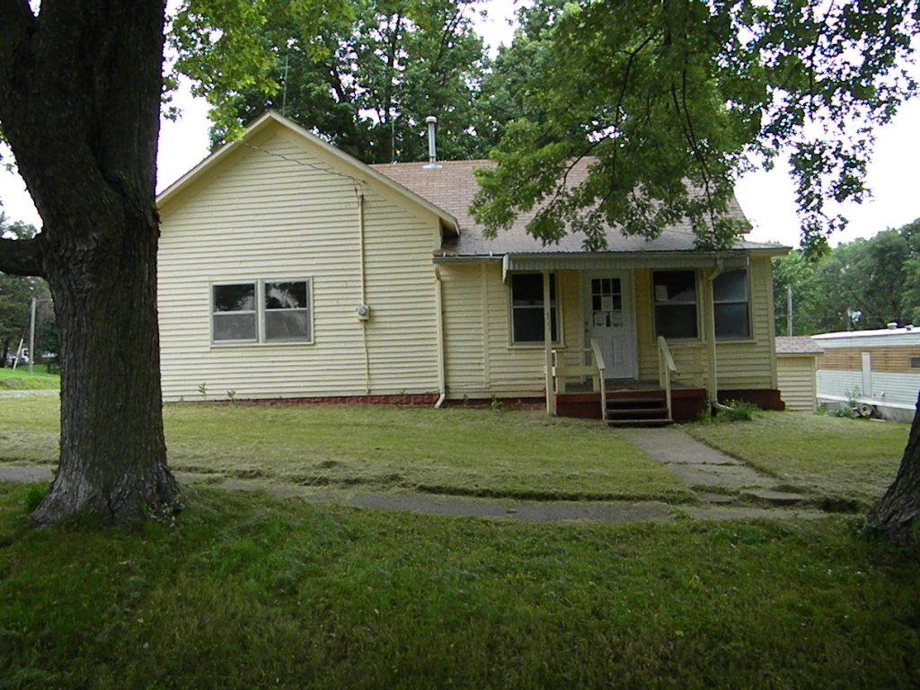 311 7th Ave