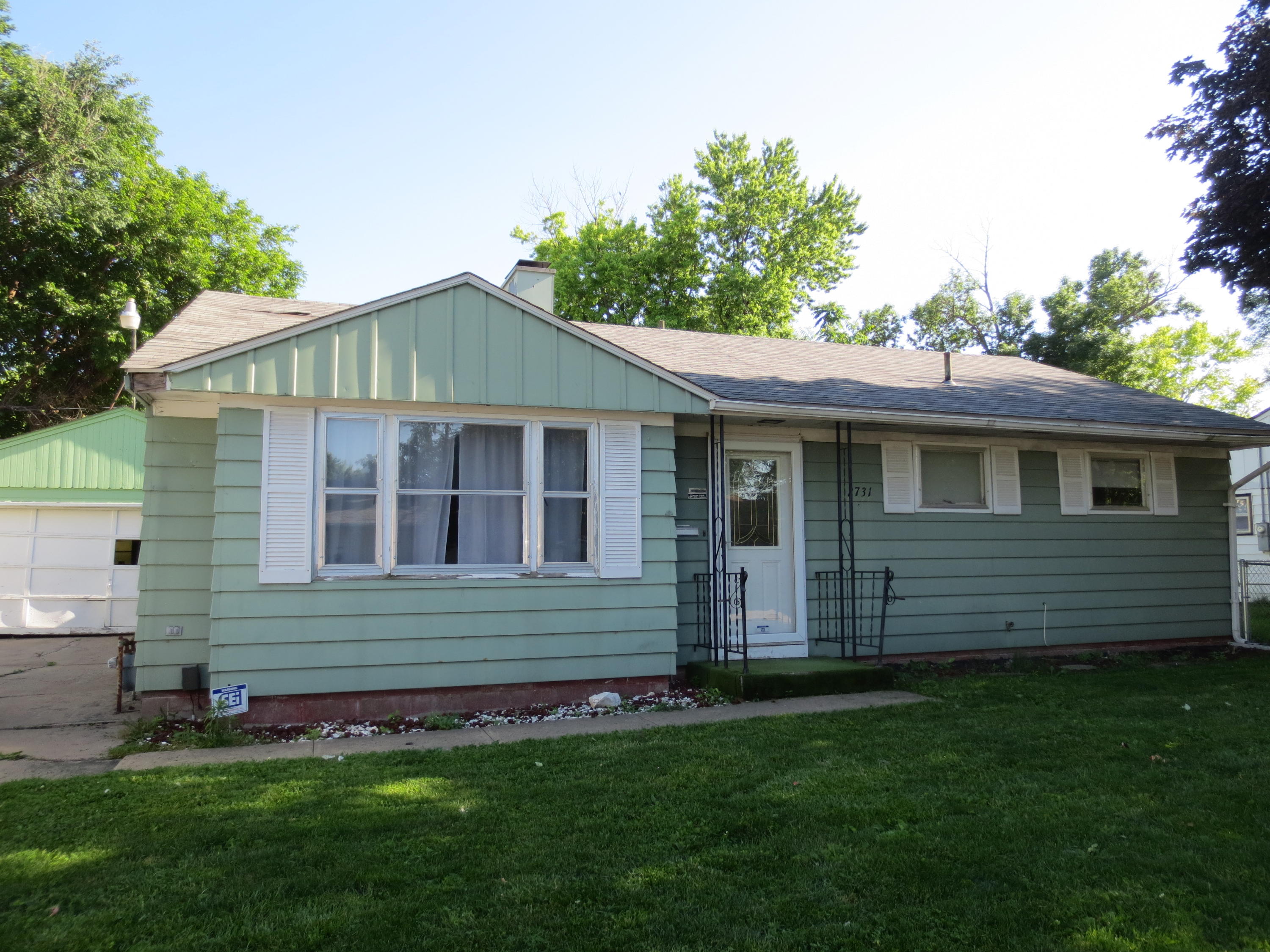 2731 Mcbride Ave