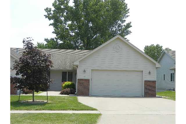 307 Se 30th St