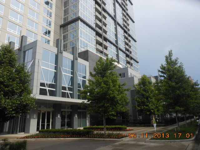 1841 S Calumet Ave Apt 1409