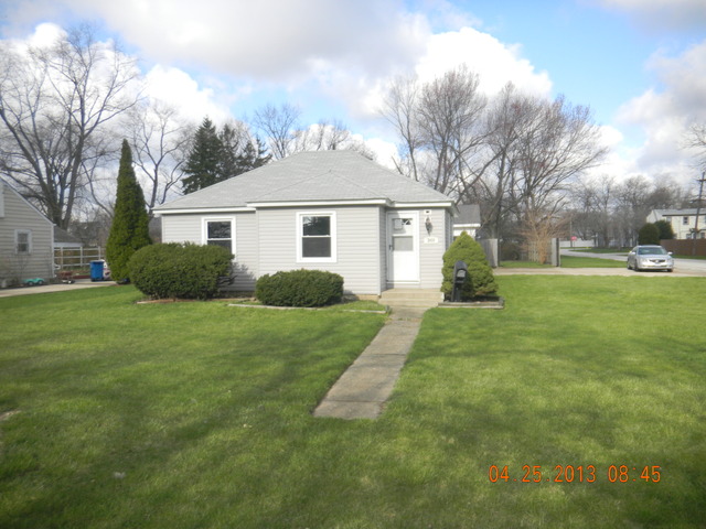 2058 Emerson Ave