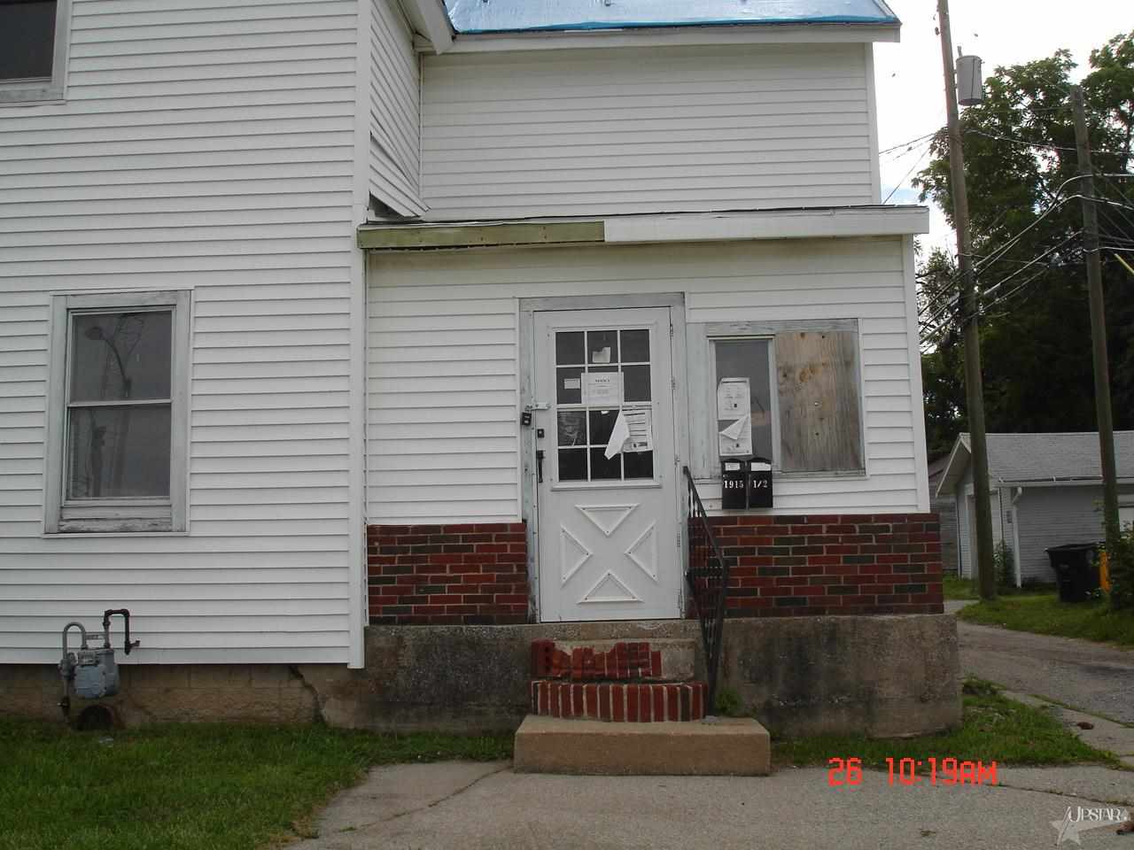 1915 Phenie St
