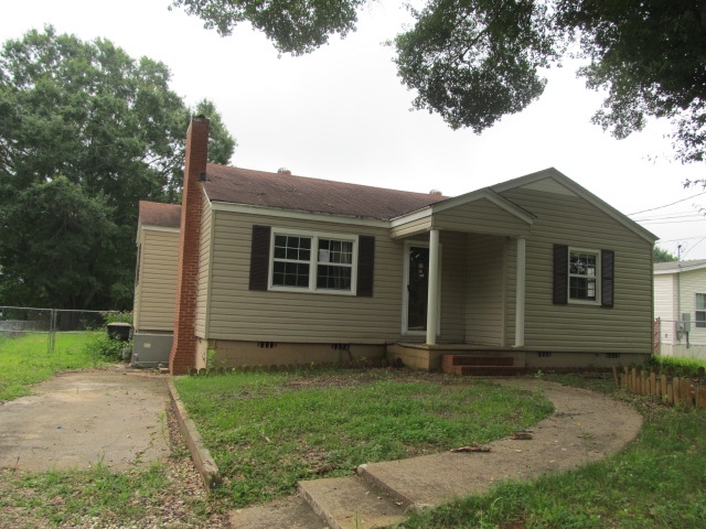 2621 Cusseta Rd