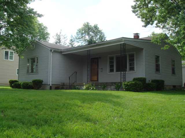 417 Sw G St