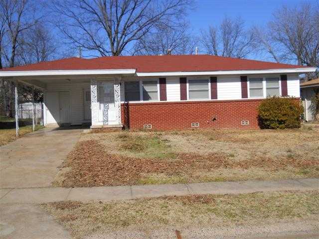 105 Larkspur Ln