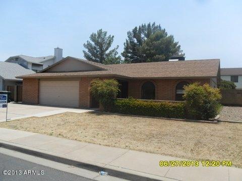 937 W Portobello Ave