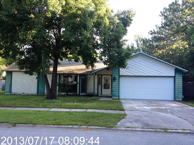 11253 Rustic Pines Cir W