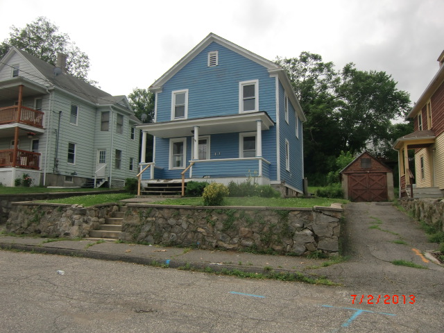 160 Chestnut Ave