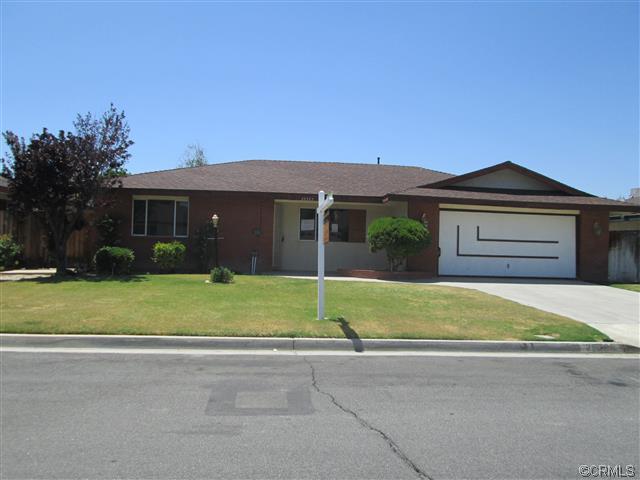 26383 Naomi Dr