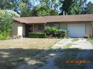1260 Marian Ave