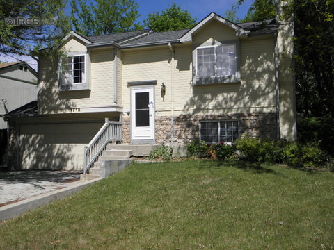 1712 Tulip St