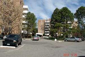 2880 S Locust St Apt 607s