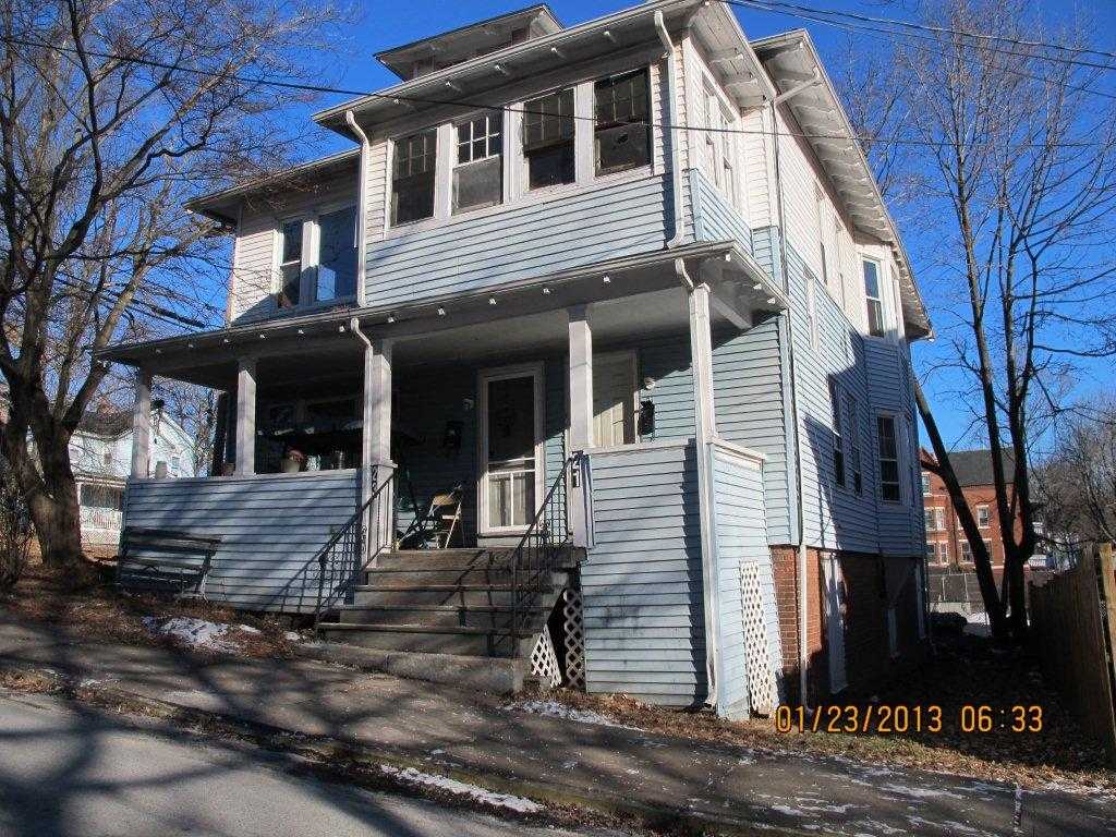 2123 Foster St