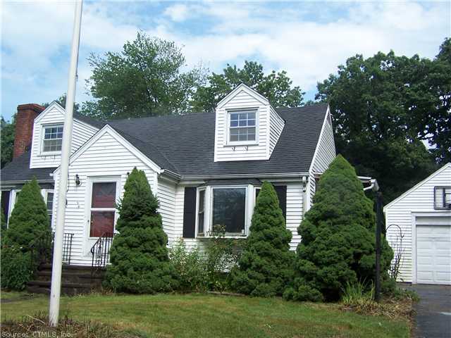 80 Ridgefield St