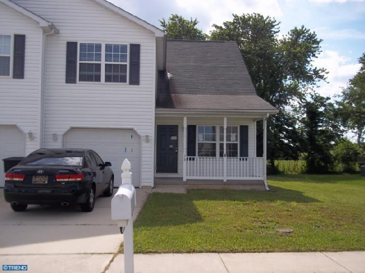 28 Moriarity St