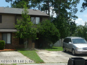 11281 Windtree Dr E