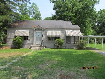 525 Maple Ave
