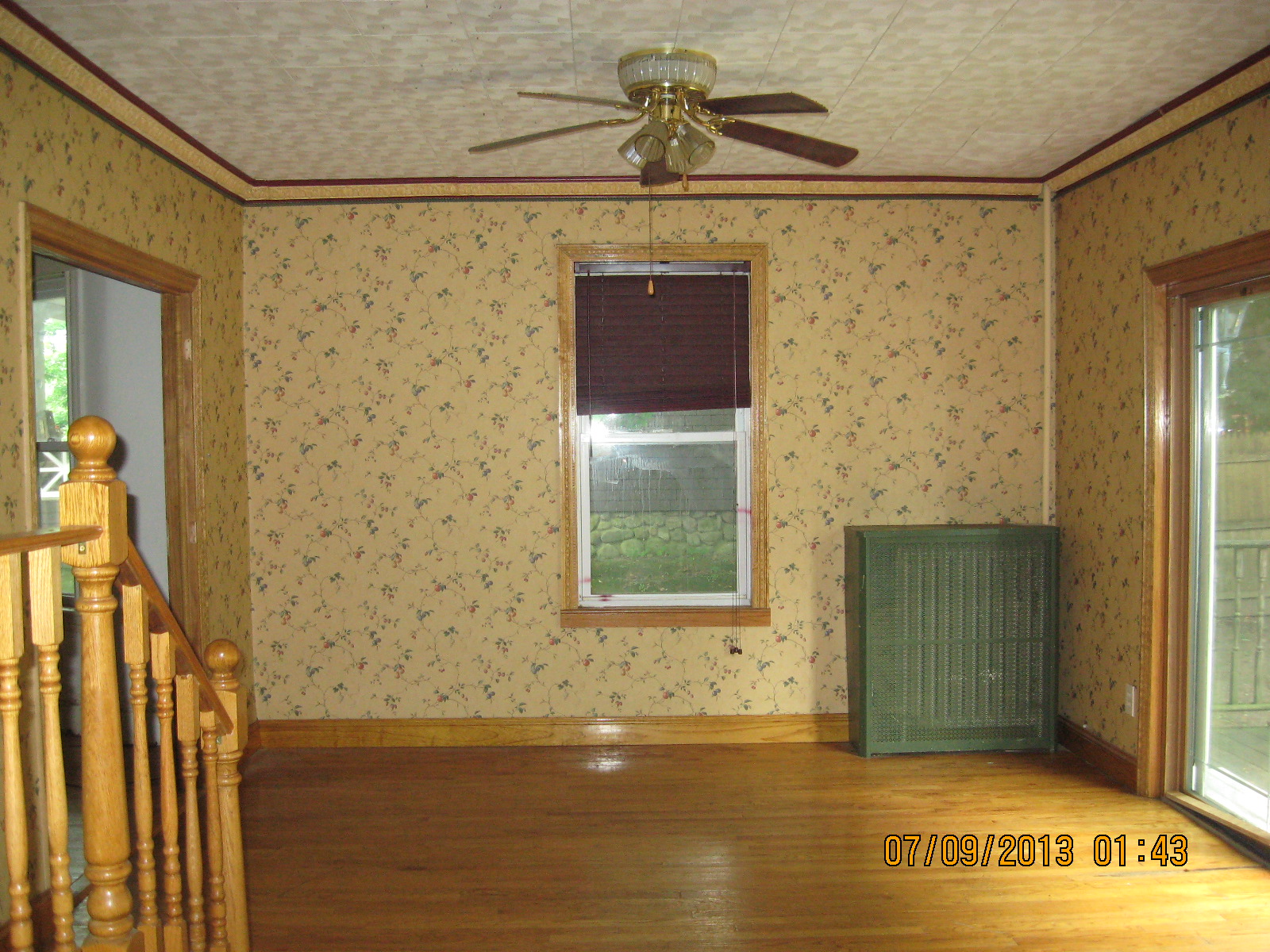 6 Vesper St